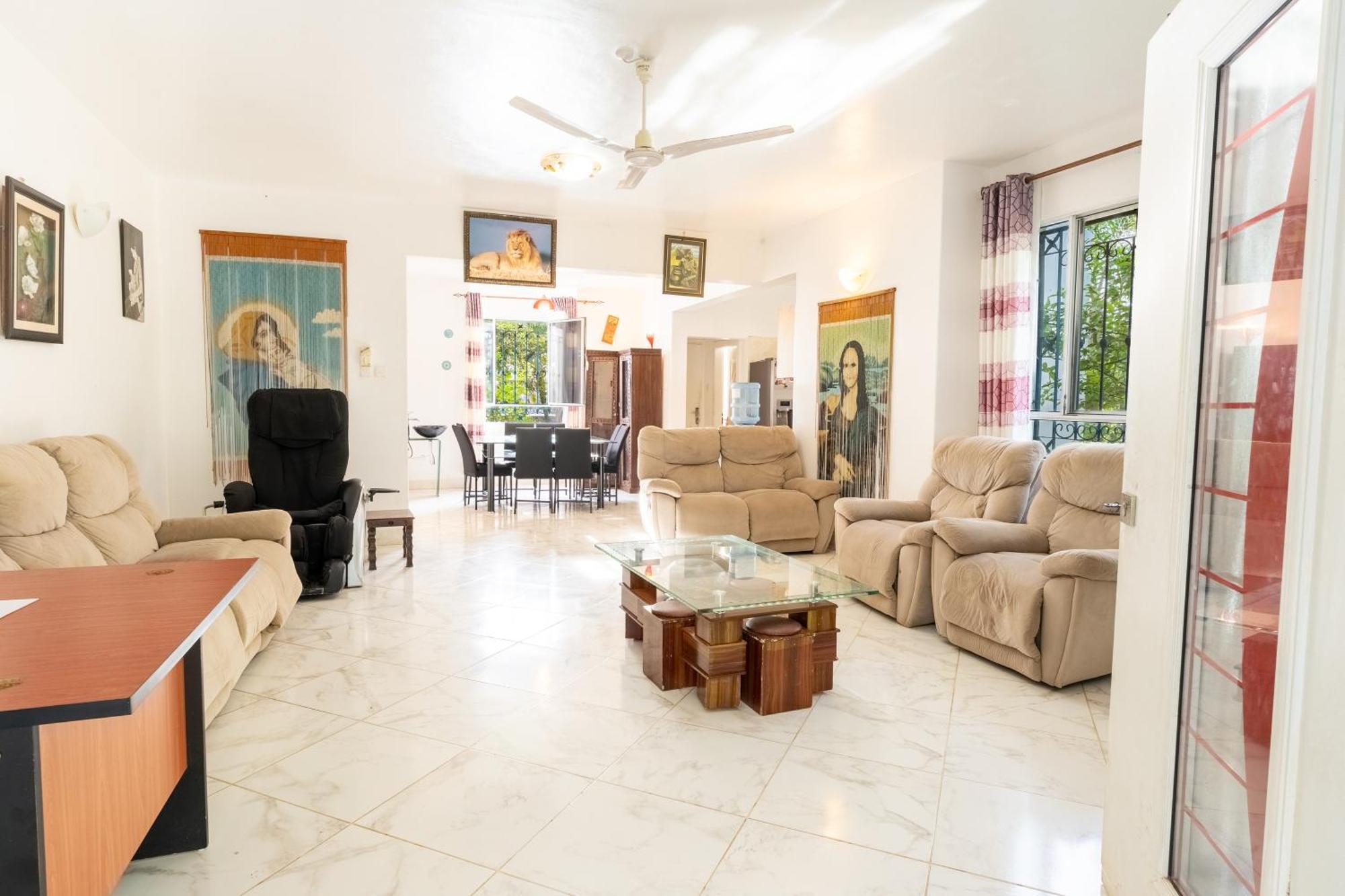 Queens Chateau Boutique Villa Diani Beach Extérieur photo